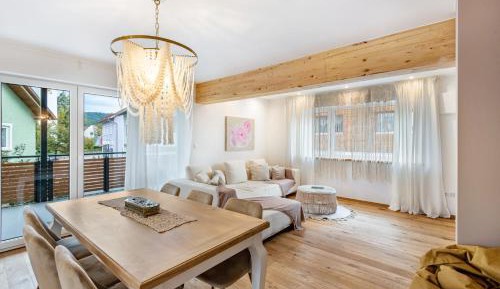 Three-Bedroom Superior Apartment