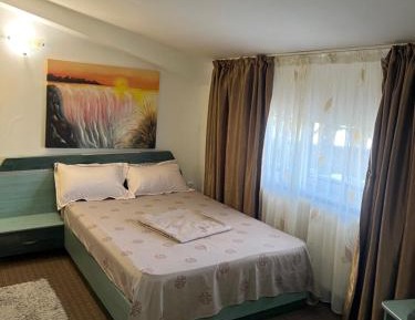 Twin Room with Private Bathroom