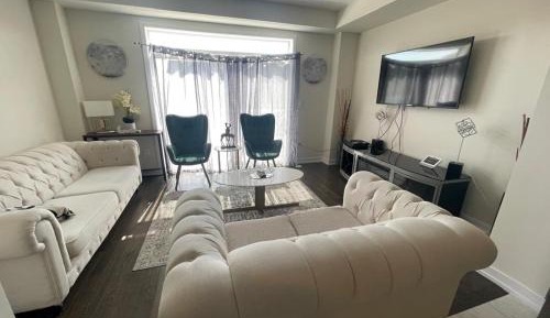 Three-Bedroom Apartment with Balcony