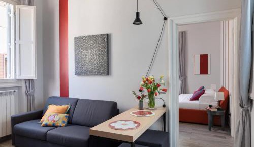 One-Bedroom Deluxe Apartment