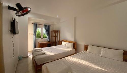 Superior Family Room