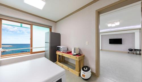 Double Room with Sea View 2