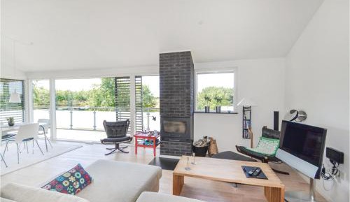 Two-Bedroom Holiday Home