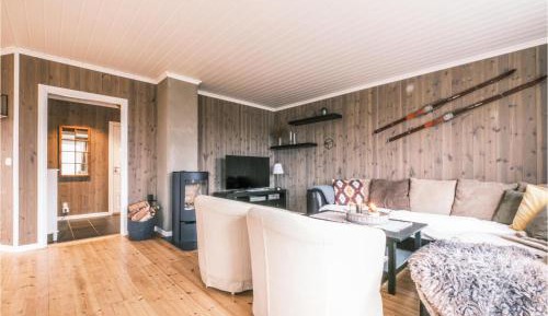 Four-Bedroom Holiday Home