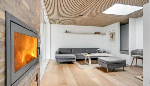 Four-Bedroom Holiday Home