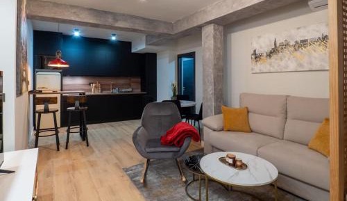 One-Bedroom Apartment