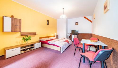 Comfort Triple Room with Shower