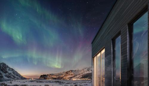 Three-Bedroom Holiday Home 