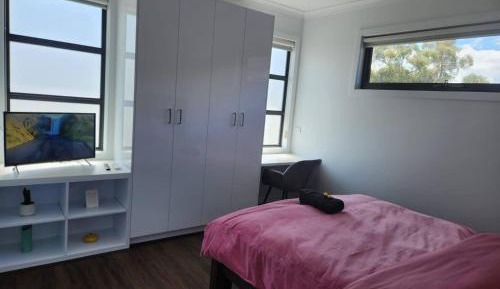 Queen Room with Shared Bathroom