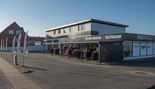 Three-Bedroom Holiday Home 