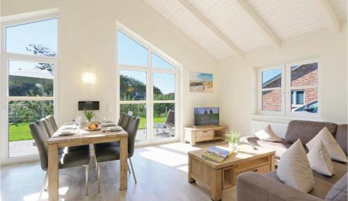 Two-Bedroom Holiday Home