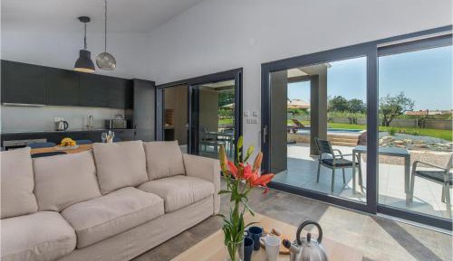 Four-Bedroom Holiday Home