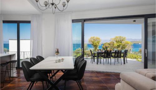 Six-Bedroom Holiday Home