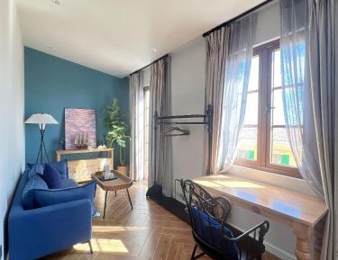 King Room