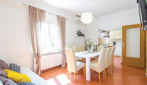 Four-Bedroom Holiday Home