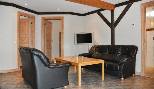 Six-Bedroom Apartment