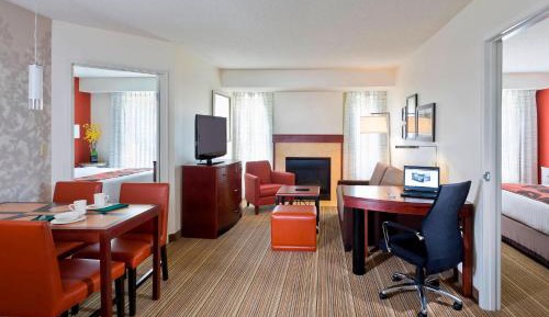 Fireplace Suite