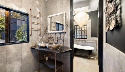 Deluxe Double Room with Bath