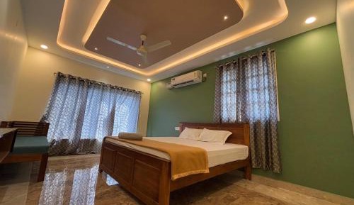 Suite with Garden View