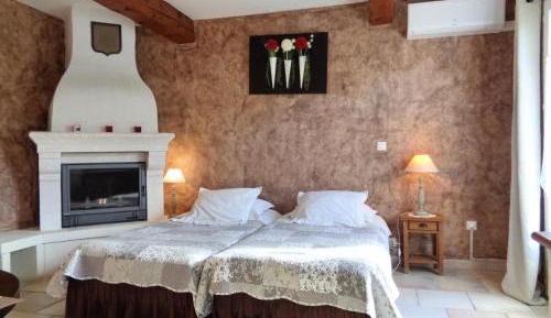 Superior Deluxe Double or Twin Room 