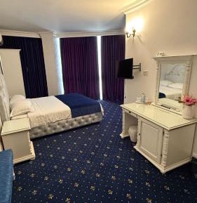 Double Room with Spa Bath