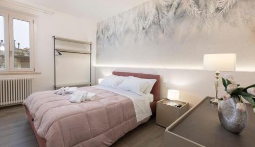 Superior One-Bedroom Apartment with Balcony
