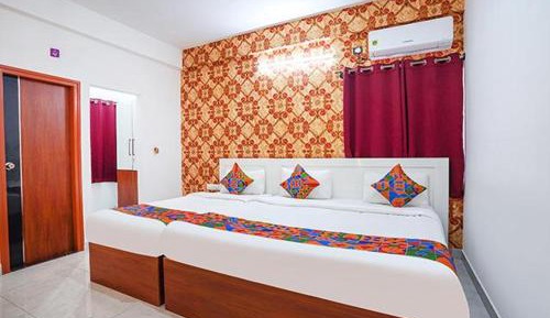 Deluxe King Suite
