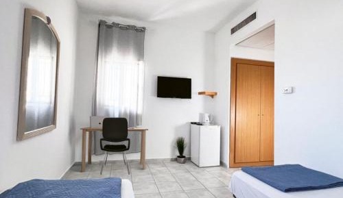 Double Room with Private Bathroom