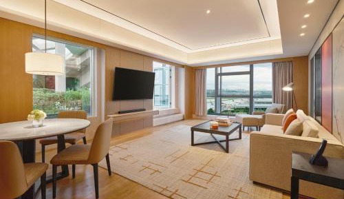 Suite with Balcony