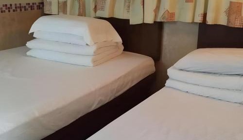 Triple Room with Private Bathroom