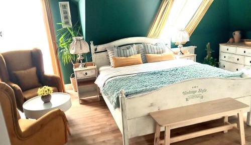 Superior Double Room with Private Bathroom