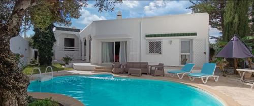 Villa