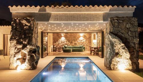 Premium Suite with Private Pool