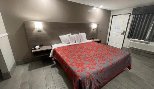 Queen Room - Disability Access