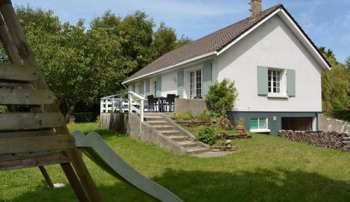 Three-Bedroom Holiday Home 