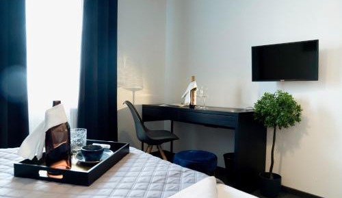 Single Room with Bathroom