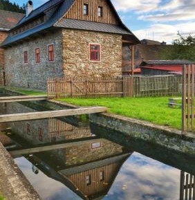 Three-Bedroom Holiday Home 