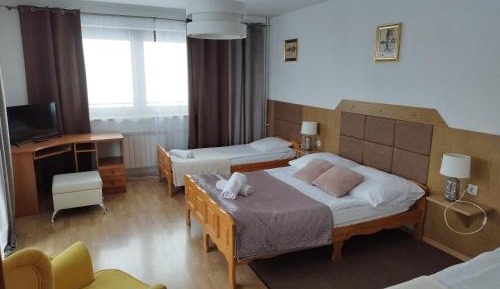 Quadruple Room with Mountain View