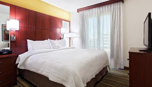 One Bedroom King Suite