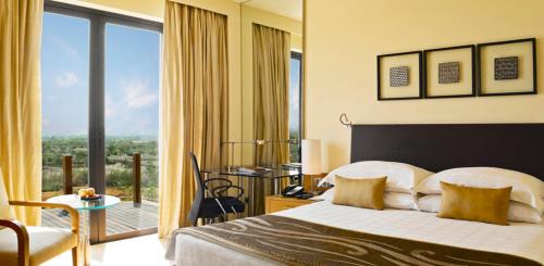 Deluxe Room with Balcony