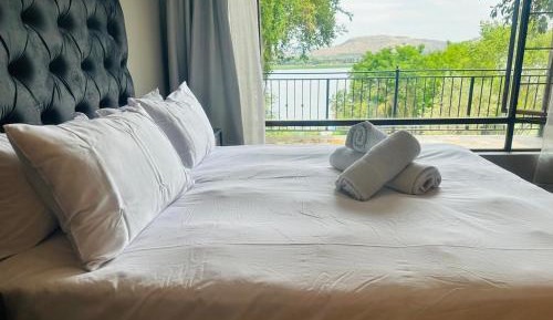 Double Room with Lake View