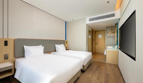 Standard Double Room with Two Double Beds