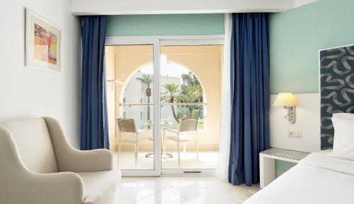 Double Room with Partial Sea View
