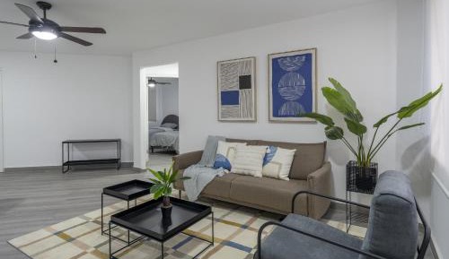 Two-Bedroom Deluxe Apartment