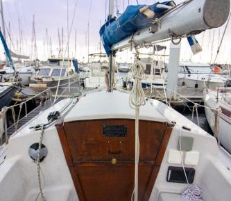 One-Bedroom Apartment with Sea View