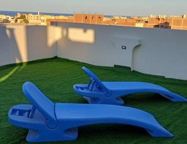 Deluxe Room (2 Adults + 1 Child)