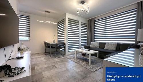 One-Bedroom Apartment with Balcony