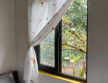 Double or Twin Room with Mountain View