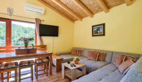 Four-Bedroom Holiday Home