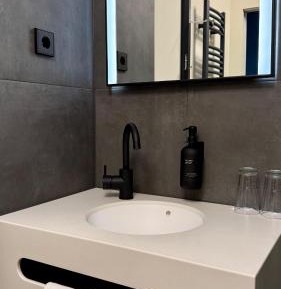 Twin Room with Private Bathroom